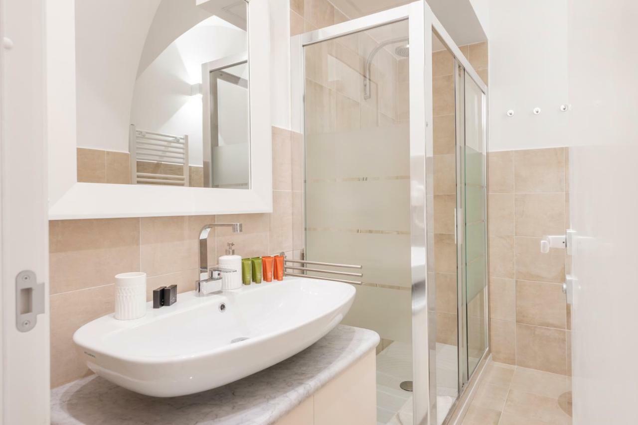 Divo Apartments - Spanish Steps Рим Экстерьер фото